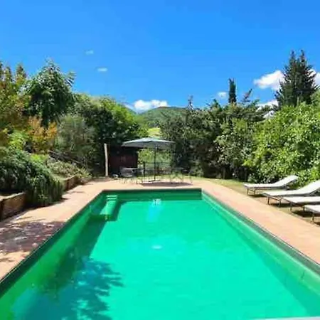 Colgiglione, Un Borgo Nella Verde Umbria