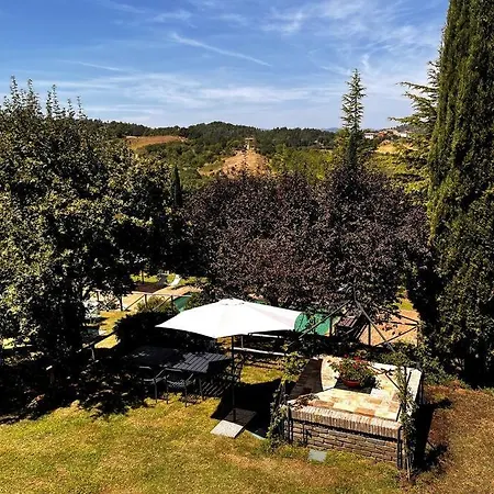Colgiglione, Un Borgo Nella Umbria Villa