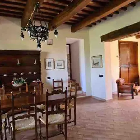 Вилла Colgiglione, Un Borgo Nella Verde Umbria *