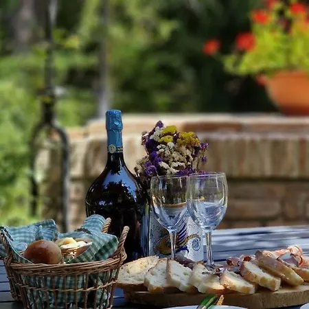 Colgiglione, Un Borgo Nella Verde Umbria Villa *