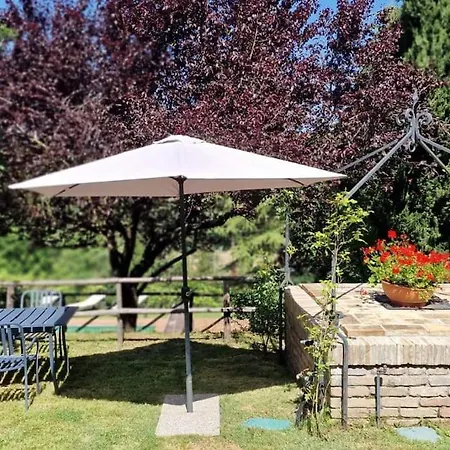 Colgiglione, Un Borgo Nella Verde Umbria *