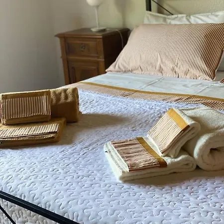 Colgiglione, Un Borgo Nella Verde Umbria * Crocicchio