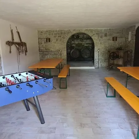 Villa Colgiglione, Un Borgo Nella Verde Umbria *