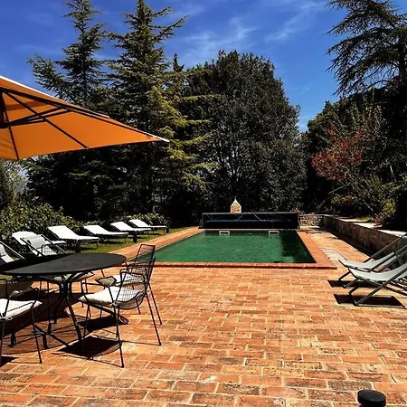 Colgiglione, Un Borgo Nella Verde Umbria Villa Crocicchio